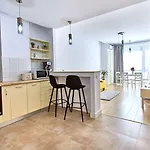 Onix Blue Mamaia Nord Appart hôtel 3*